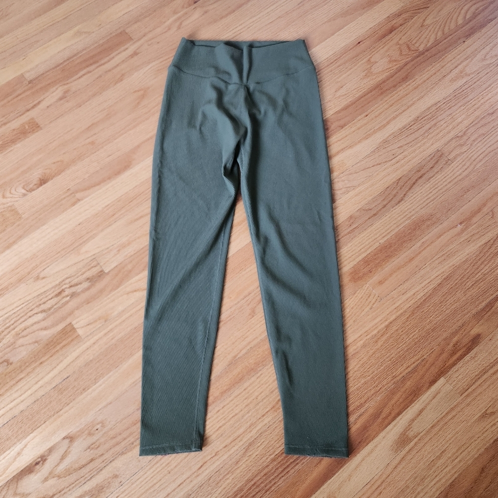 Buffbunny Material Girl Ribbed Green Leggings size XXL
